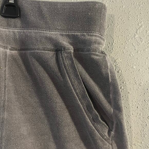 Lane Bryant Womens Grey 18/20 Spandex Blend Workout Shorts Athleisure Gym Casual - Picture 4 of 4